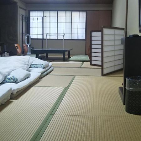 Kikunoya Ryokan Канандзава Экстерьер фото
